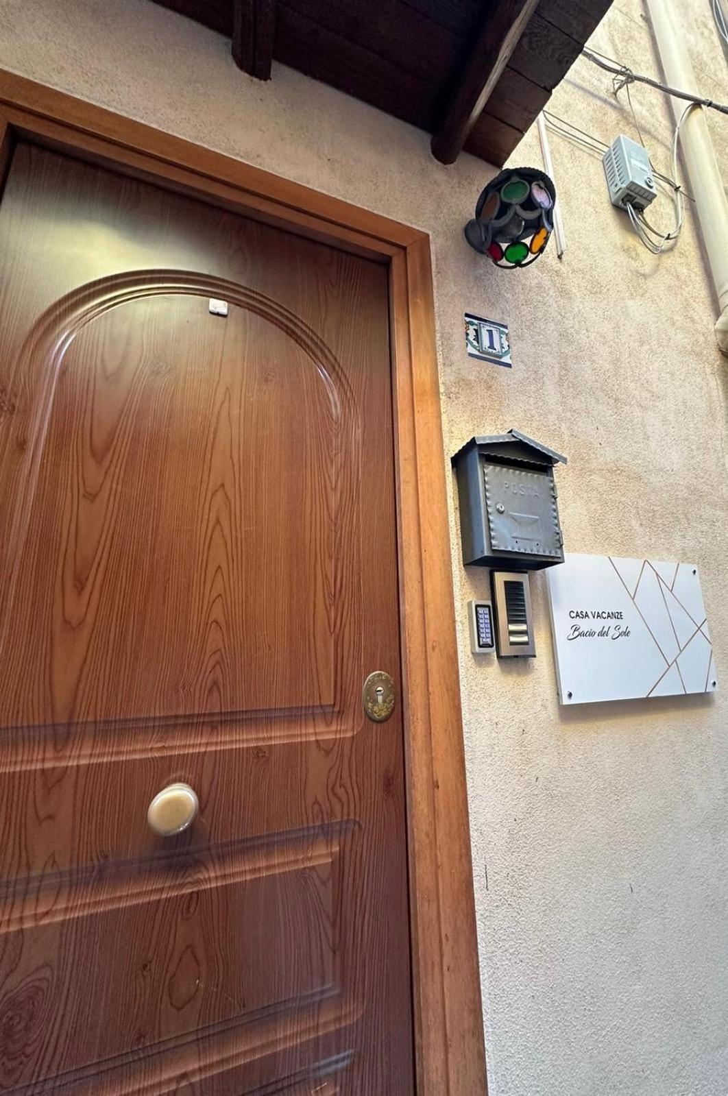 Bacio Del Sole Apartment Palermo Ngoại thất bức ảnh